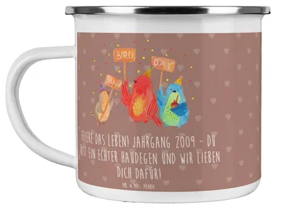 Produktbild von Mr. & Mrs. Panda Emaille Tasse 2009 Geburtstag - Braun Pastell - Geschenk, becher, besondere Momente, echter Haudegen, Happy Birthday, Pott, Alter, Jahrestag, Teetasse