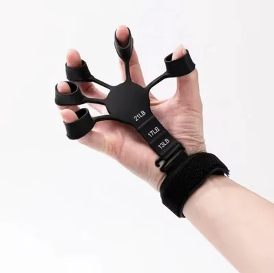 Produktbild von CHPN - Grifftrainer - Fingertrainer - Krafttraining für Finger - Stärkere Finger - Handtrainer - Schwarz - Silikon - Universal - Armtrainer