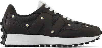 Produktbild von New Balance Ws327 Dcb Šedá