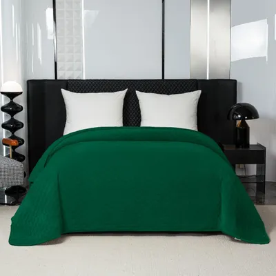Obrázok produktu pre Elegantný prehoz na posteľ 170x210 cm so zeleným lemovaním