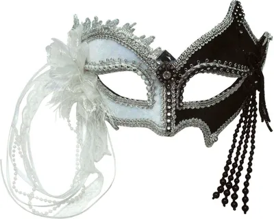 Produktbild von Schwarze & Weiße Maske mit Quasten