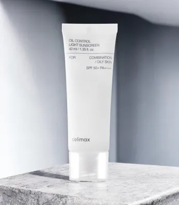 Obrázek produktu pro Celimax - Oil Control Light Sunscreen SPF50+ PA++++ - SPF krém regulující sekreci kožního mazu 40 ml