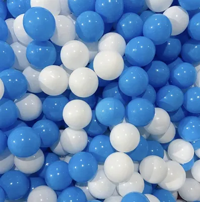 Image de 100 balles en plastique bicolores de 6 cm pour piscine à balles pour enfants : balles robustes pour s'amuser en toute sécurité dans la piscine à balles, idéales pour les bébés et les jeunes enfants Balles Balles de jeu Piscine à balles Jeu de balles Balles colorées Bleu/Blanc