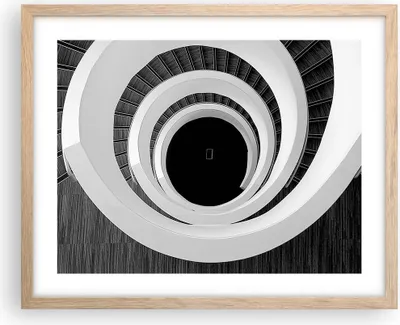 Produktbild von Gerahmtes Poster - Rahmen in heller Eiche - Stück Modern Treppe - 50x40 cm - Wand Bild - Wanddeko - Wandbilder - Wandposter - Bilderrahmen - Bilder - Kunstdruck - Wandbild - P2NAA50x40-4132