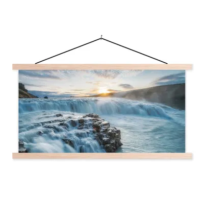 Produktbild von MuchoWow® Textilposter Wasserfall - Wasser - Steine - Sonne - Natur 120x60 cm mit holzfarbenen Rahmen - Klemmleiste