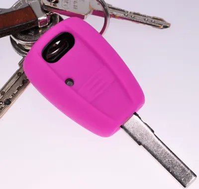 Produktbild von Auto Schlüssel Hülle Silikon Schutz Cover Pink kompatibel mit FIAT Panda Brava Bravo Punto Stilo 1 Tasten Funk Fernbedienung