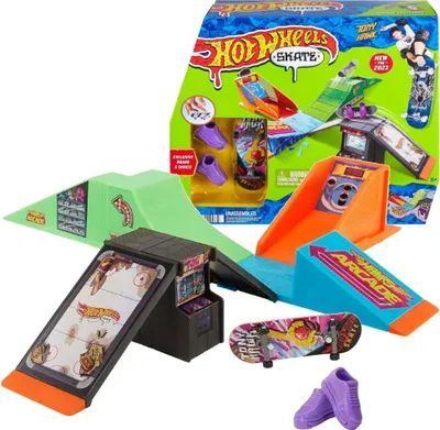 Produktbild von Hot Wheels Skate-Set Track Arcade Skatepark Skateboard Und Fingerboard-Schuhe