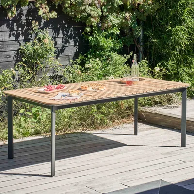 Produktbild von Tempa - Tisch aus Aluminium und Teak Holz - Oviala