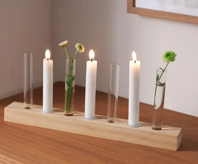 Image de Tableau décoratif "Minimal" en bois avec 4 vases en verre & 3 bougeoirs, vase à éprouvettes, bougeoir, tableau lumineux