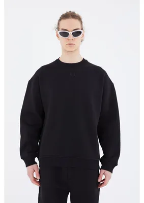 Produktbild von Basic Sweatshirt Oversize Fit Pullover Uni M Schwarz