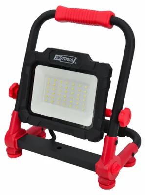 AWTOOLS tragbarer SMD LED-Strahler 30W klappbar IP65 2850 lm