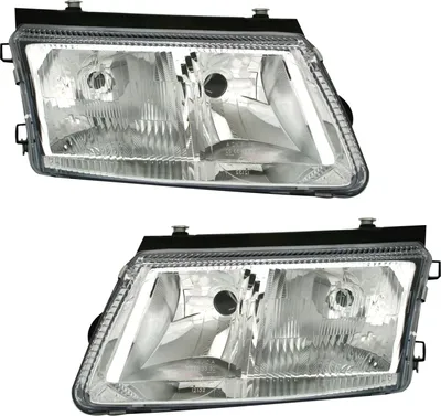 Obrázek produktu pro Sada halogenových světlometů LEVÝ + PRAVÝ pro VW Passat 3B B5 od 1996-10/2000