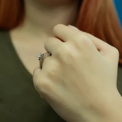 Produktbild von 0,60 Carat Diamantring Solitär Meisterstück 14 Karat Weißgold