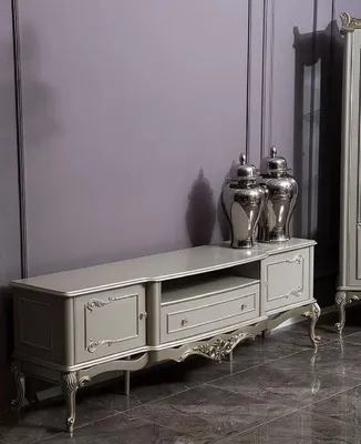 Produktbild von Casa Padrino Luxus Barock TV Schrank Grau / Silber 191 x 44 x H. 63 cm - Prunkvoller Massivholz Fernsehschrank - Barock Wohnzimmer Möbel