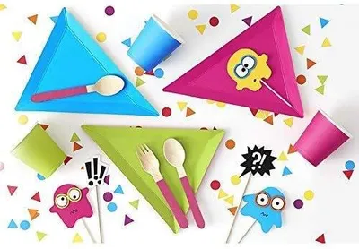 Immagine prodotto di 6 piatti di carta triangolari colorati
