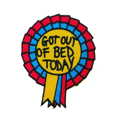 Produktbild von Got out of bed - Aufnäher