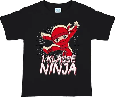Schwarzes Kinder T-Shirt mit rotem Ninja-Motiv und Schriftzug „1. Klasse Ninja“ für Schulanfänger.