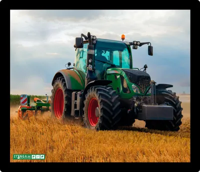 Produktbild von ITENGA Mauspad TRAKTOR auf dem Feld 21 x 18 cm Kunststoff rutschfest