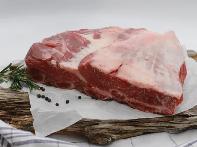 Produktbild von Beef Short Ribs – ca. 1 kg Querrippe vom Rind – Wet Aged gereift – Der Pfaröller – Für Smoker, Ofen & Grill