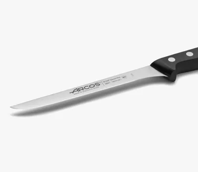 Obrázok produktu pre Filetovací nôž Arcos Universal 282704 z nitrónovej ocele, s mangom z polyoxymetylénu a 16 cm čepeľou v puzdre