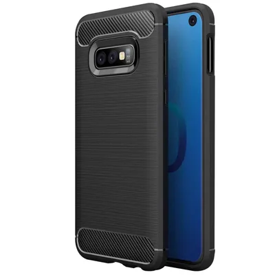 A black phone case with a carbon fiber look is shown on a white background, partially covering a smartphone.