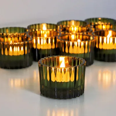 Produktbild von Grüne Teelichthalter aus Glas, 24 Stück