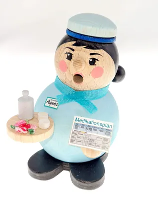 Produktbild von Räuchermann Krankenschwester Agnes mit Spritze BxHxT 8,5x12x8,5cm NEU