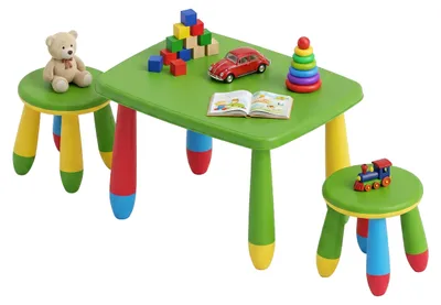 Immagine prodotto di Set di sedute per bambini Relaxdays, composto da 1 tavolino, 2 sgabelli, superficie facile da pulire, realizzato in plastica leggera, ideale per creare un angolo relax colorato nella cameretta dei bambini