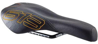 Produktbild von SQlab 613 Carbon Triathlon Sattel, Größe:13 cm breit