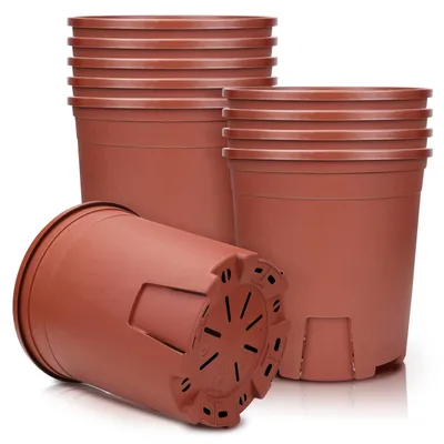 Obrázek produktu pro 10 kusů plastových květináčů o průměru 17,8 cm – vhodné pro předpěstování a dekoraci