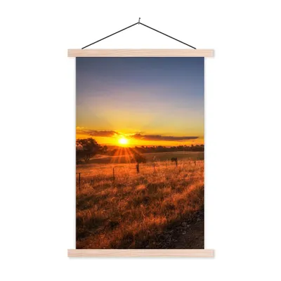 Produktbild von MuchoWow® Textilposter Sonne - Gras - Baum - Natur 40x60 cm mit holzfarbenen Rahmen - Poster