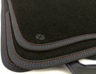 Produktbild von Fußmatten für BMW E46 M3 Premium Velours Autoteppich in Original Qualität Matten Nubuk Doppelnaht 4-teilig schwarz