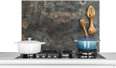 Produktbild von KitchenYeah®  Spritzschutz Küche - Küchenrückwand - Wandschutz für Herd und Spüle - Küchenutensilien - Kochen - Teller 90x60 - Alu-Dibond (Alternative zum Spritzschutz aus Glas) - Hitzebeständig - Her