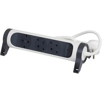 Obrázok produktu pre Legrand oton zsuvkov lita 6x zsuvka, 3 m kbel bielo-ierna 694539