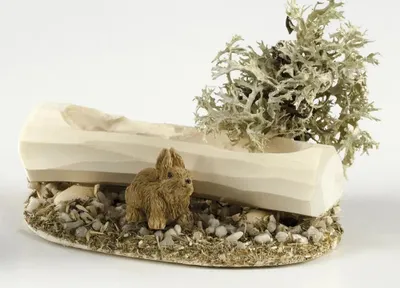 Produktbild von Tränke mit Hase, für Puppenhaus, Hobby- und Modellbau