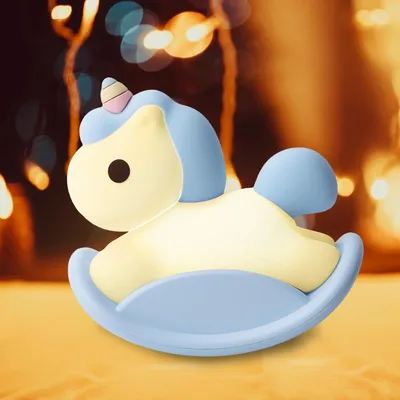 Produktbild von Süsses Nachtlicht Einhorn Wippe – Blau – USB aufladbar, dimmbar, Silikon, – Kinder & Baby Nachtlampe