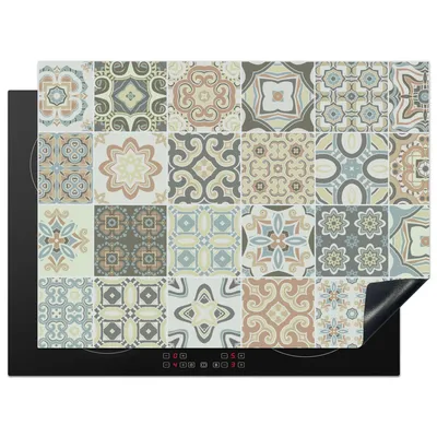 Produktbild von KitchenYeah© Herdabdeckplatte Muster - Fliese - Mosaik , 71x52cm, Küche Deko, Glaskeramikkochfeld Herdabdeckung, Abdeckplatte fùr Kochfeld