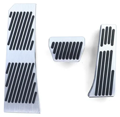 Alu Pedale + Fußstütze Sport Performance Set für BMW 2er F22 F23 ab 2013-2022 – Produktansicht 2