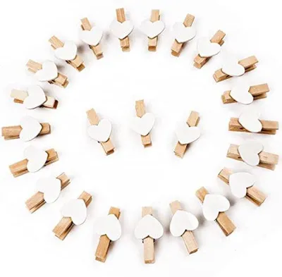 Produktbild von Famanu Mini Klammern Herzform 90 Stück - Holz