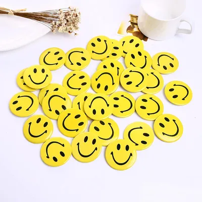 Productafbeelding van Famanu badges, 100 stuks - ronde knopen van 58 mm voor doe-het-zelf projecten