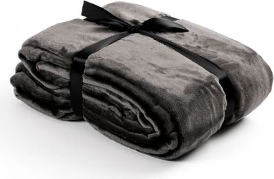 Kuscheldecke Tagesdecke Wohndecke 220 x 240 cm Flanell Decke Bettüberwurf XXL