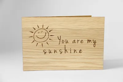Imagen del producto de Tarjeta de felicitación de madera de roble, hecha a mano, tipo tarjeta plegable, 1 unidad, para cumpleaños