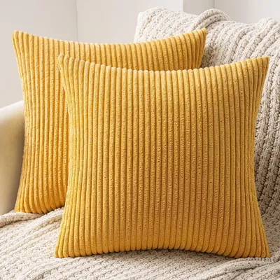 Productafbeelding van Kussensloop set van 2, corduroy, sofa kussens, decoratieve kussens, 45x45 cm, mosterdgeel