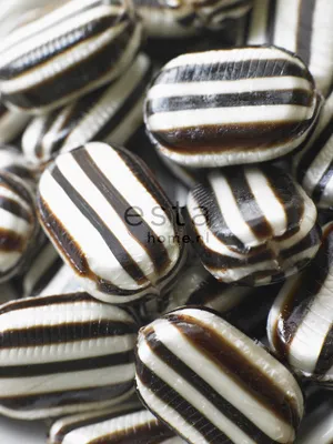 Immagine prodotto di ESTAhome fotomurale caramella nero e bianco 200 x 279 cm