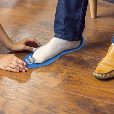 Produktbild von Fußmessgerät für Schuhgrößen 18 bis 47 mit Maßband 1,5 m Maße 34 x 11 cm