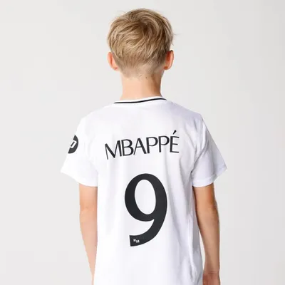 Immagine prodotto di Real Madrid tenuta casalinga Mbappé per bambini - taglia 164 / 14 anni - Stagione 2024/2025 - Tenuta da calcio di Kylian Mbappé per bambini - Prodotto ufficiale per i fan del Real Madrid