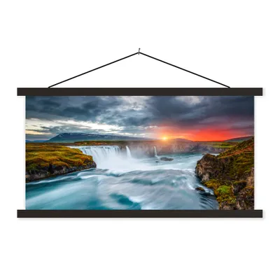 Produktbild von MuchoWow® Textilposter Wasserfall - Sonnenuntergang - Natur - Wasser 90x45 cm mit schwarzem Rahmen - Klemmleisten