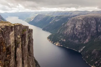 Zdjęcie produktu dla Dimex, fototapeta ścienna MS-5-3110 Lysefjorden 375 x 250 cm