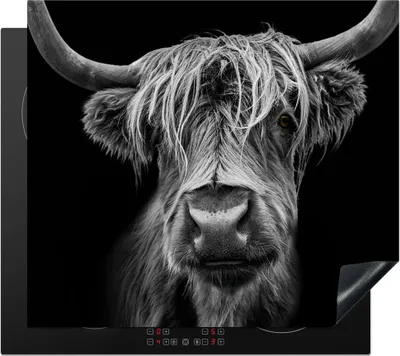 Produktbild von KitchenYeah© Herdabdeckplatte Schottischer Highlander - Hörner - Schwarz - Weiß - Kuh - Wild - Tiere , 59x51cm, Küche Deko, Glaskeramikkochfeld Herdabdeckung, Abdeckplatte fùr Kochfeld