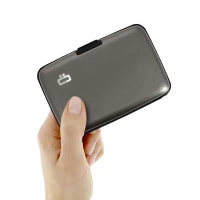 Produktbild von Ögon Stockholm Card Holder Kartenetui RFID-safe Titanium